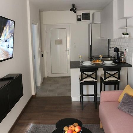 Luca, Digital Nomad Getaway Studio Apartment Zagreb Exterior foto